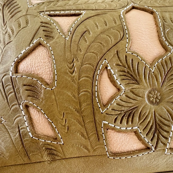 J.L. Saldivar Tooled Leather Crossbody Bag Olive Tan Floral - Picture 8 of 10